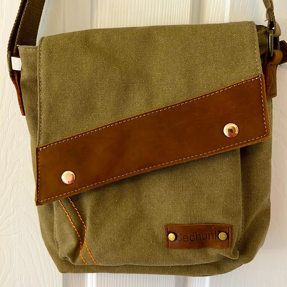 Sechunk Men's Crossbody Canvas and Leather Messenger Bag